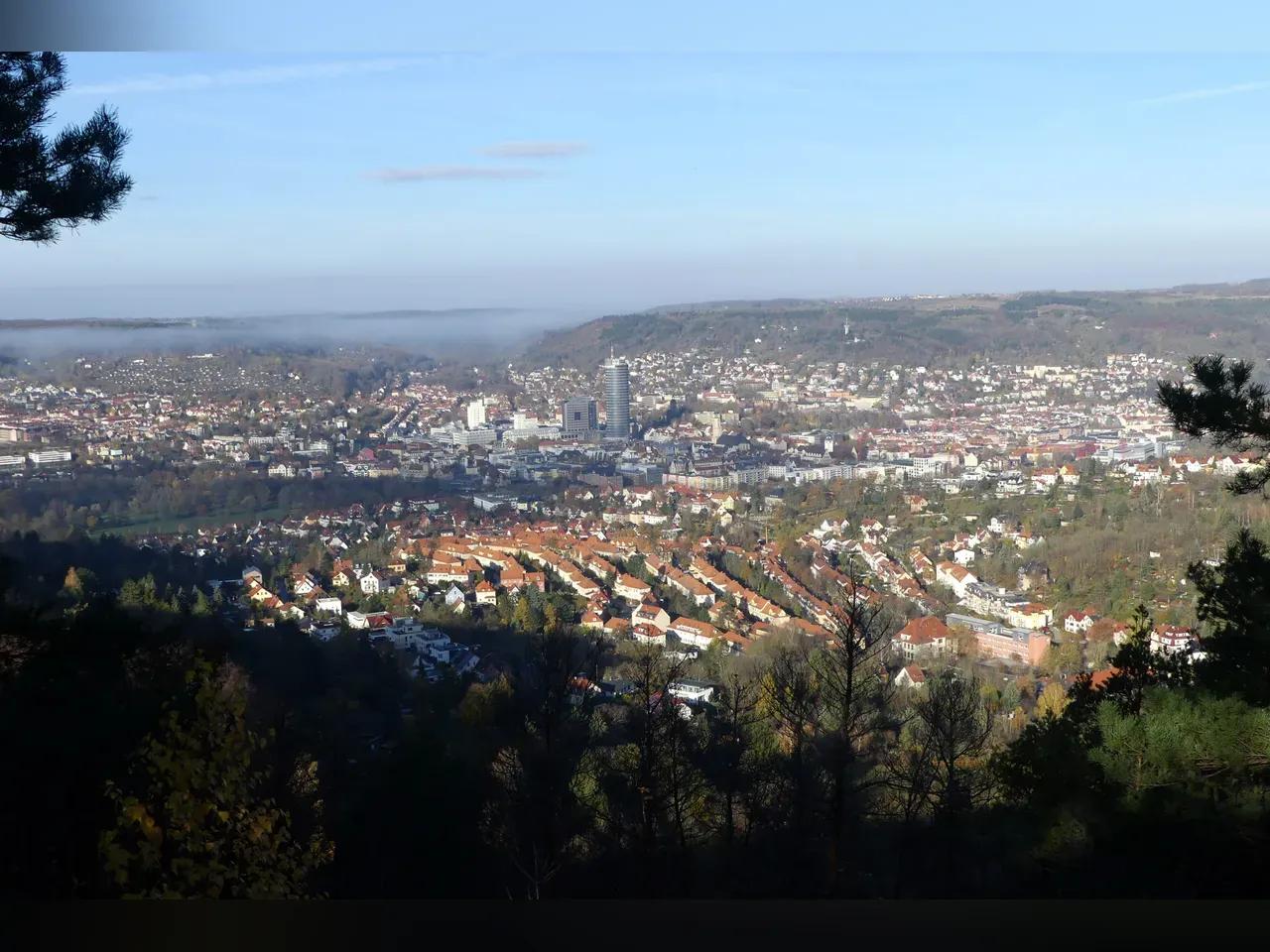 rainer-hanemann-blick-auf-jena-jpg